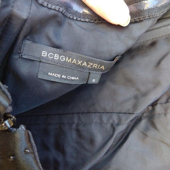 Vintage Y2K BCBG Max Azria Little Black Dress Size S Strapless Pockets Fit Flare - Picture 9 of 10